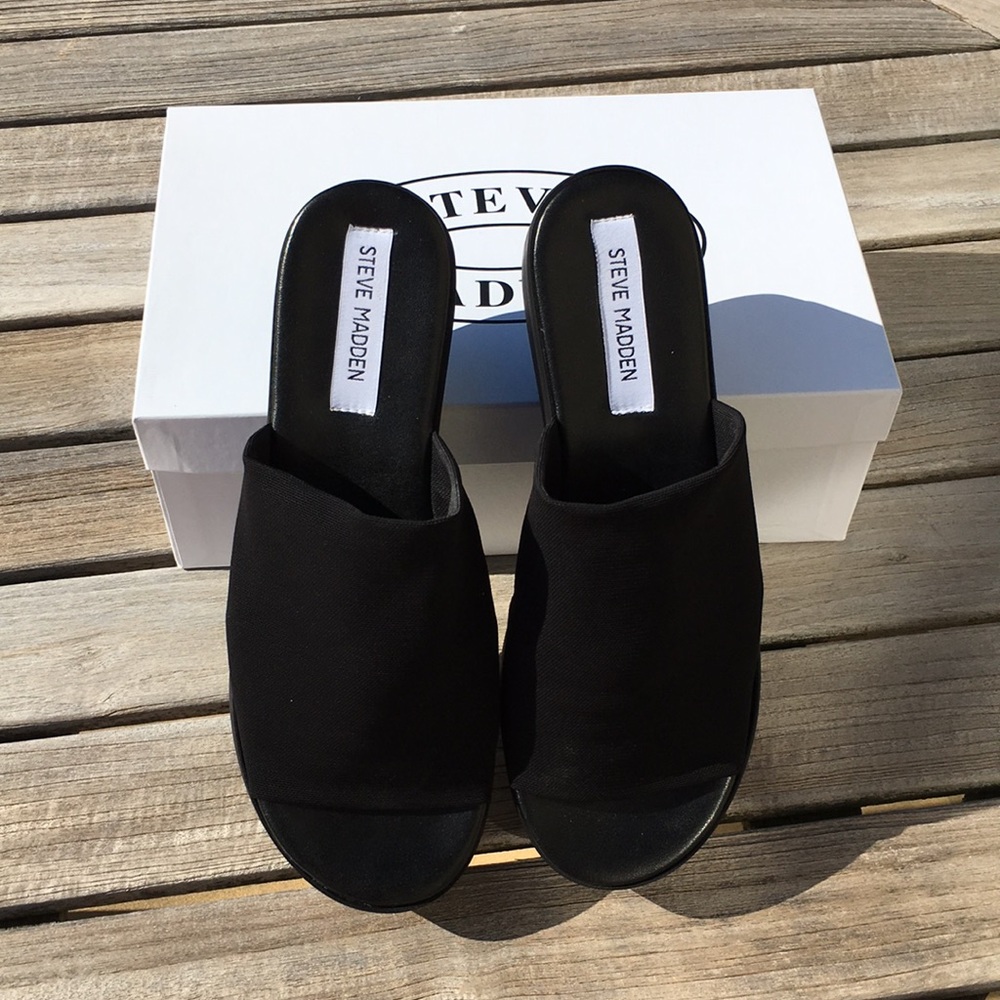 Steve Madden Slinky Sandals